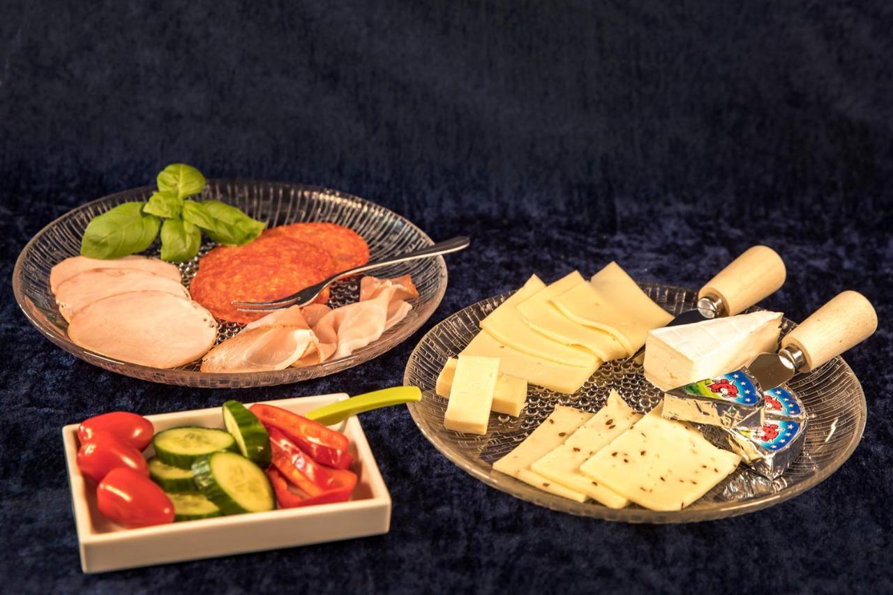 Bed & Breakfast Χόρσενς Εξωτερικό φωτογραφία